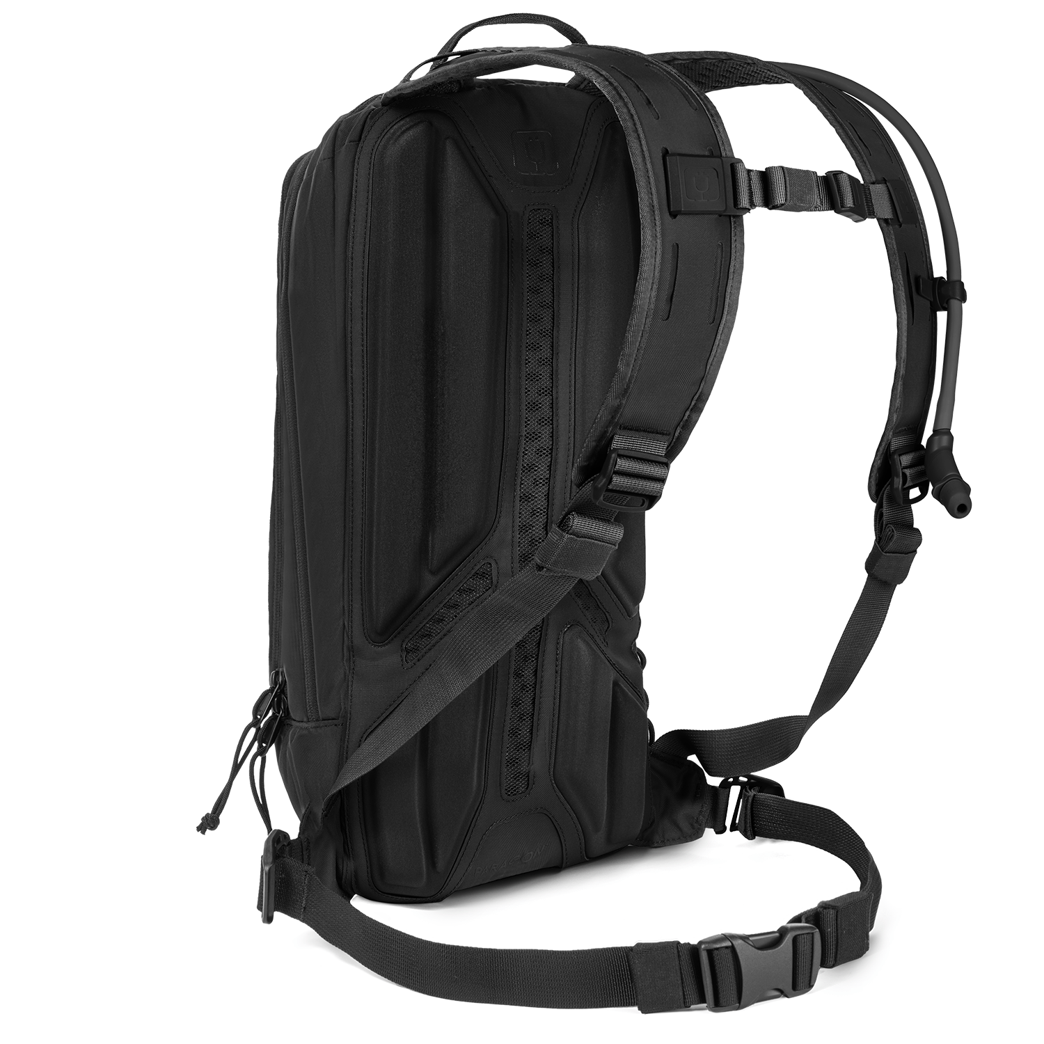 paragon-hydration-pack-l4 Paragon_Black_Quarter.png