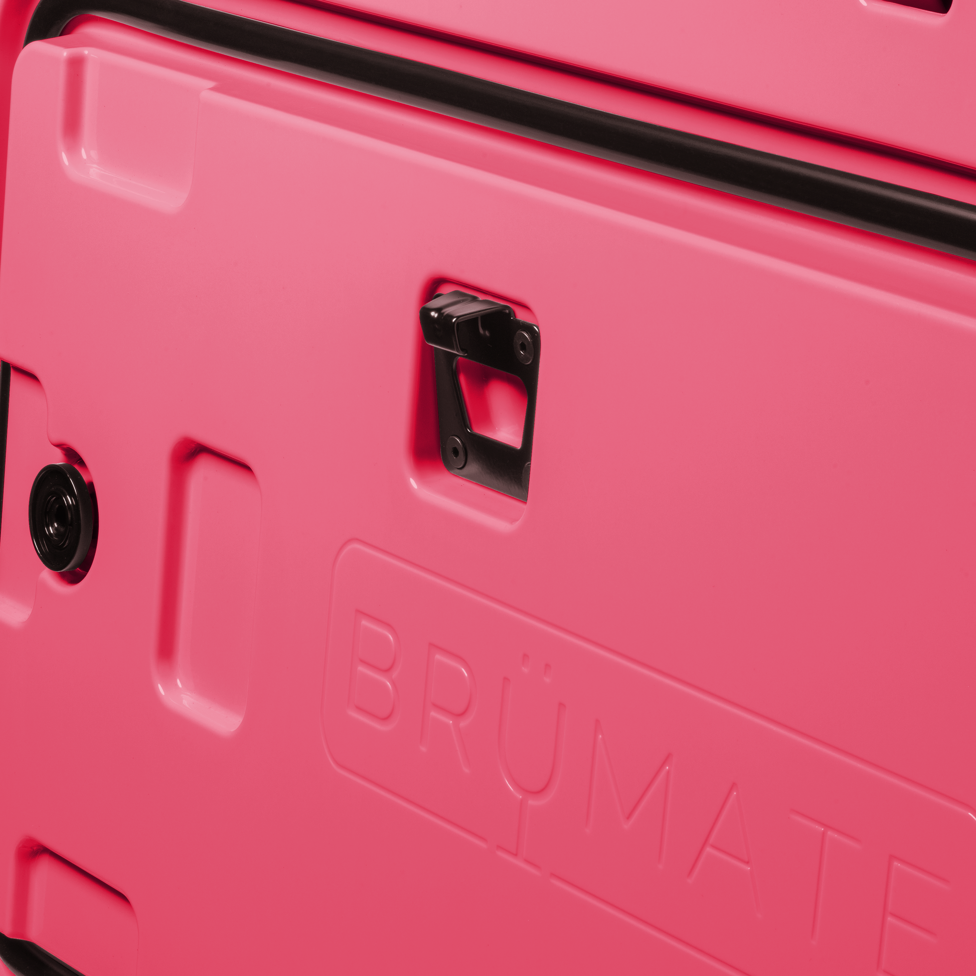 brutank-t9 brutank-55qt-neonpink-bottle-opener.png